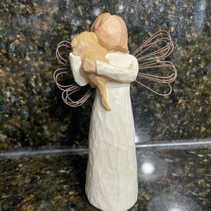 EUC Willow Tree "Angel of Friendship"